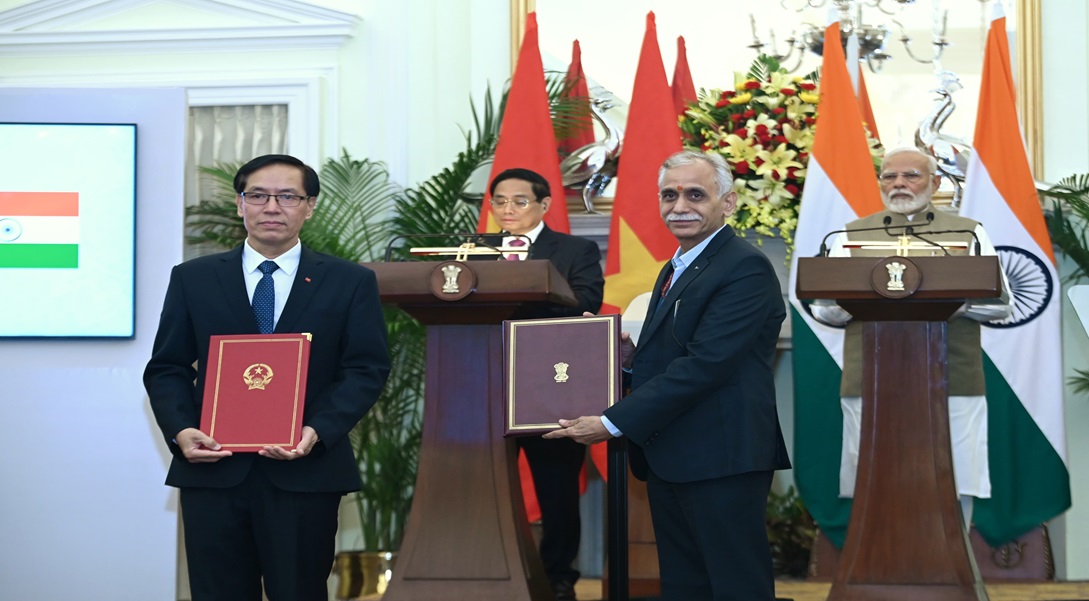 Exchange of MoU in between Traditional Medicine Administration of Vietnam and NMPB, Ministry of Ayush