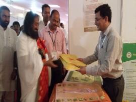 Sri Sri Ravi Shankar at Ayurveda Parv, bangalore.